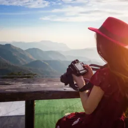 photography-women-sblt-tours-and-travels